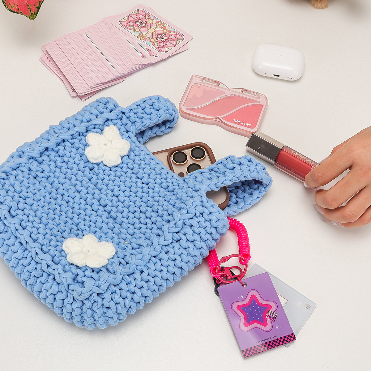 Ivory Petals - Woven Handbag DIY Kit - Azure