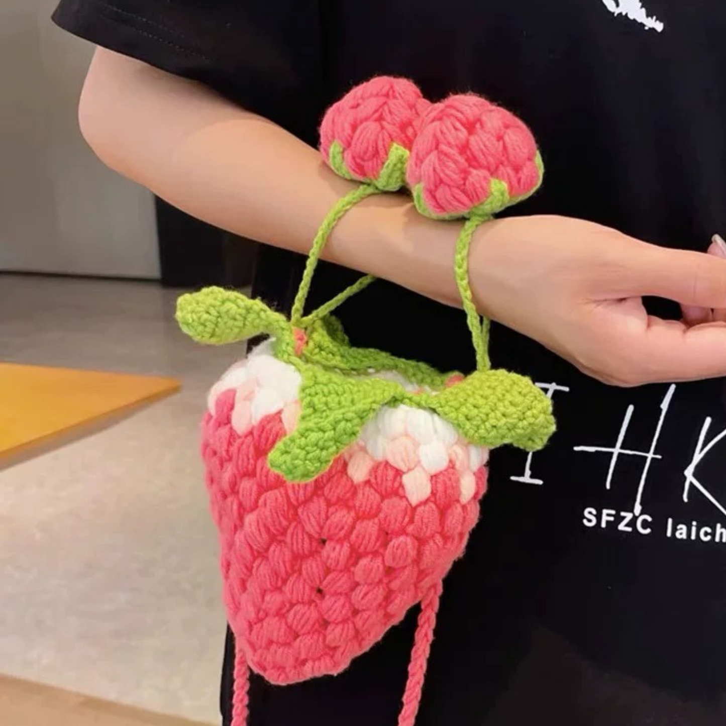 Berry Pop β Crochet Crossbody DIY Kit β Strawberry Edition