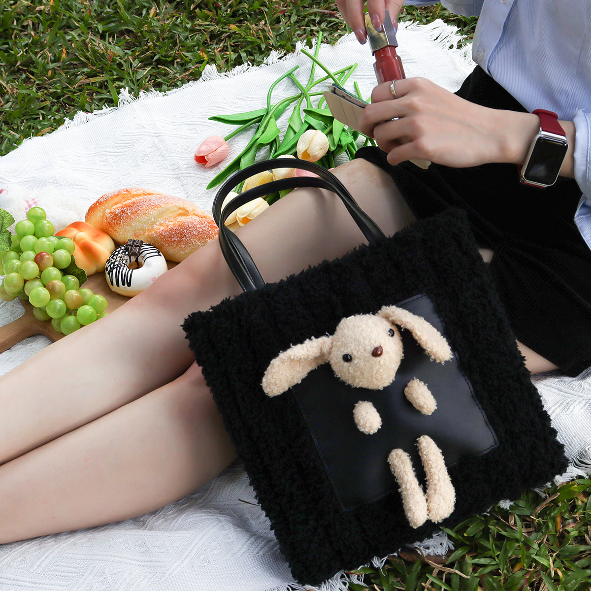 Fluffy Bunny - Woven Handbag DIY Kit - Black