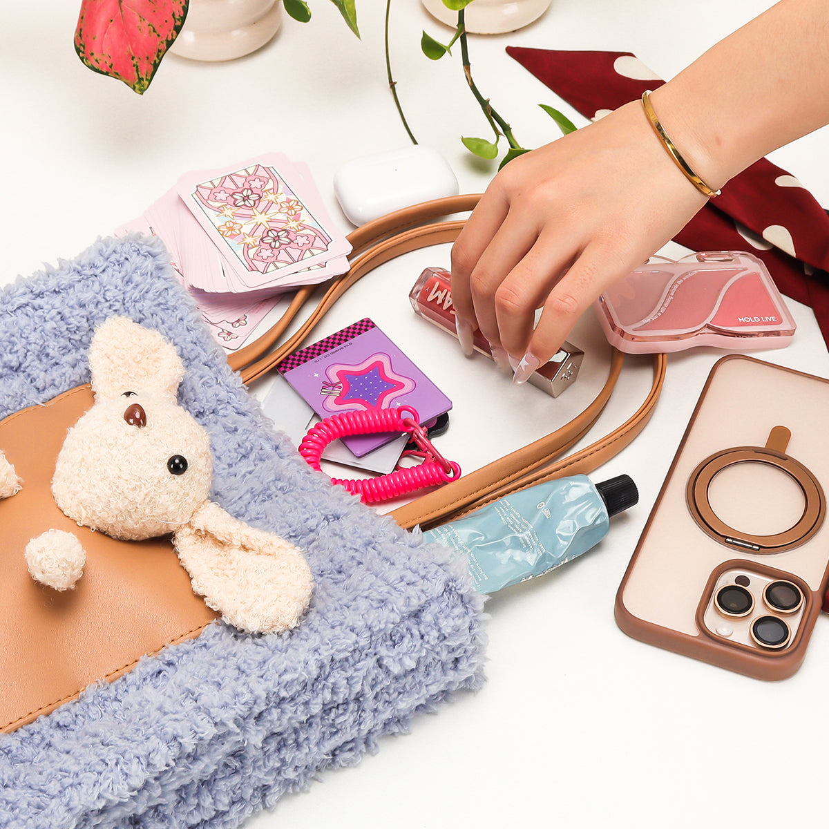 Fluffy Bunny - Woven Handbag DIY Kit - Blue