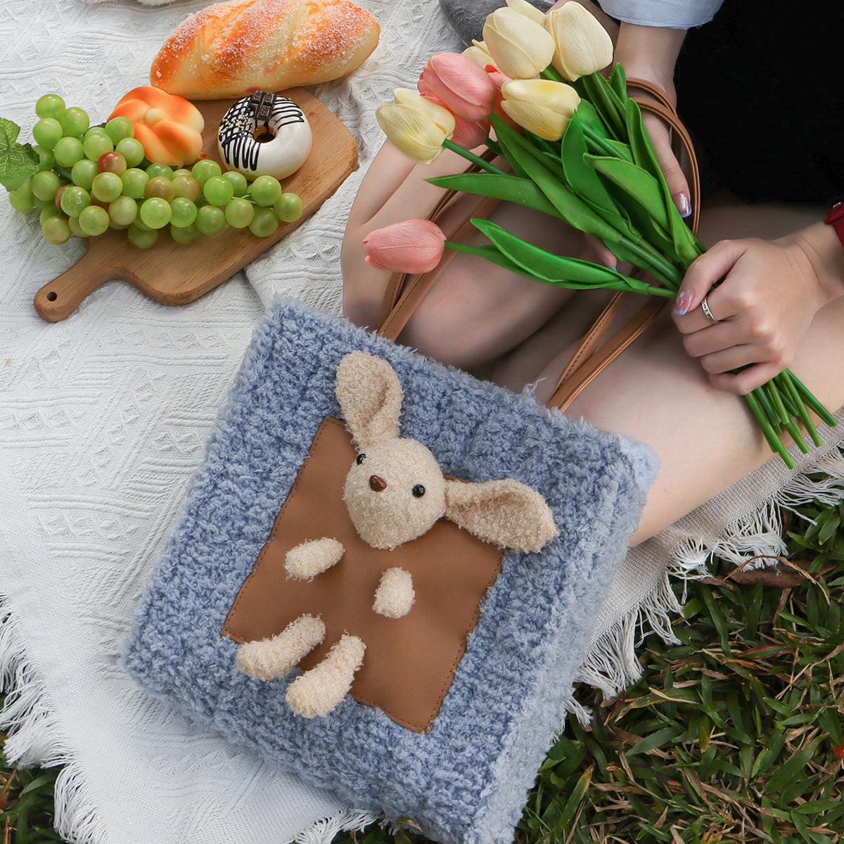 Fluffy Bunny - Woven Handbag DIY Kit - Blue
