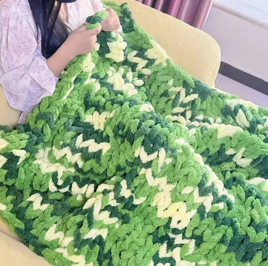 Cloudberry Whirl – Rainbow Blanket DIY Kit – Green Bubbles