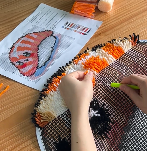 Mochi Maki – Sushi Latch Hook Rug DIY Kit