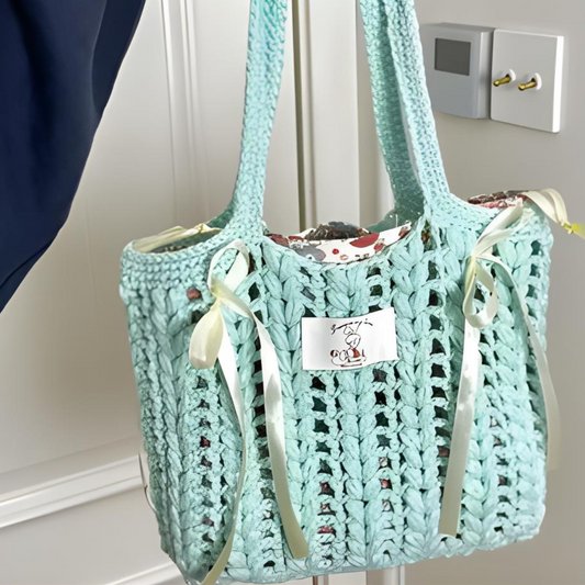 Mint Lace – Crochet Tote DIY Kit – Pistachio Green Edition