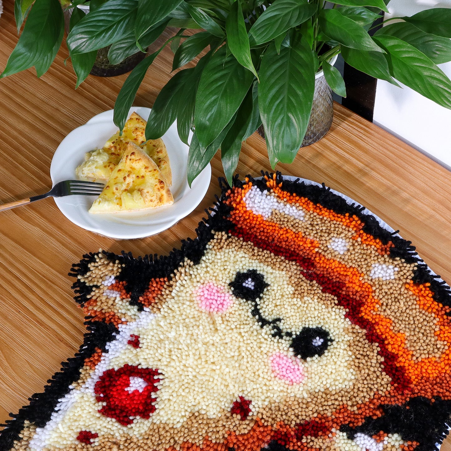 Cheezy Slice – Pizza Latch Hook Rug DIY Kit